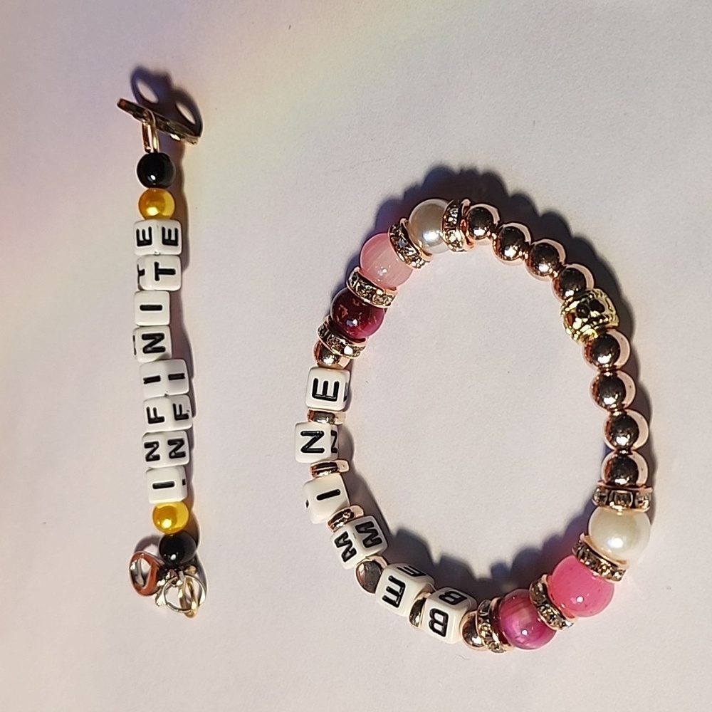 🇨🇦Infinite kpop charm pack